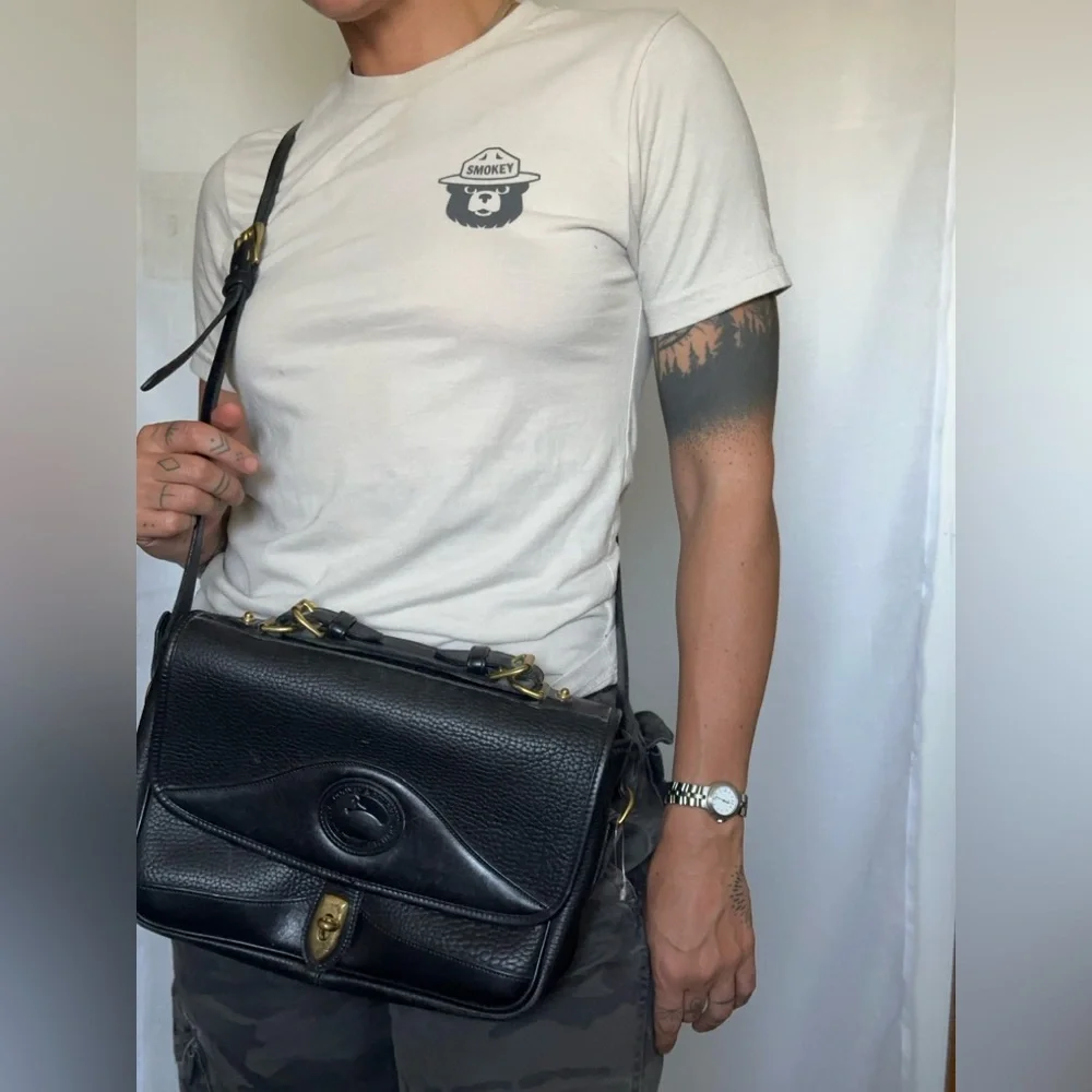 Vintage Dooney & Bourke Black Leather Bag - Picture 6 of 9